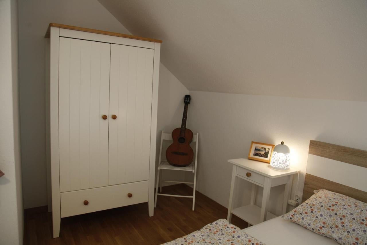 Family Apartment On Repecnik Farm In Gorje, Bled Zgornje Gorje Buitenkant foto