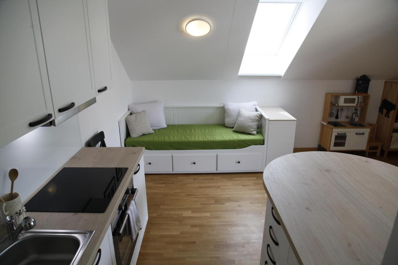 Family Apartment On Repecnik Farm In Gorje, Bled Zgornje Gorje Buitenkant foto